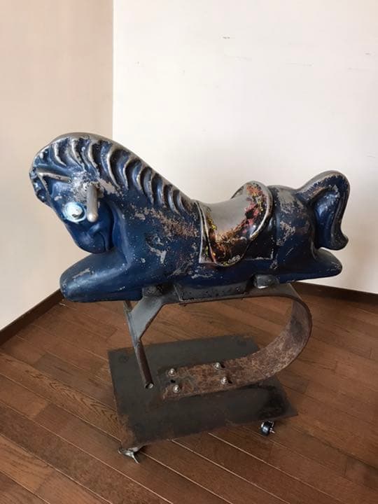 ヴィンテージ　アメリカ　鉄馬　メリーゴーランド　遊具