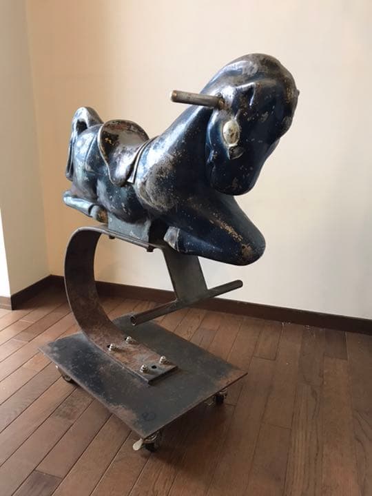 ヴィンテージ　アメリカ　鉄馬　メリーゴーランド　遊具