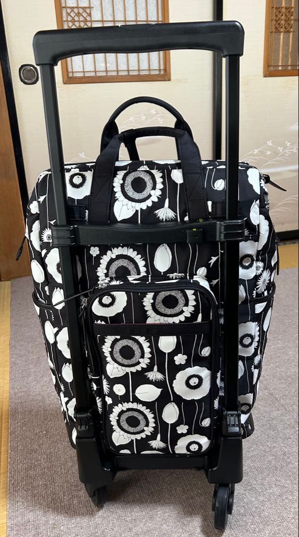 スワニーキャリーケース　中原淳一コラボ