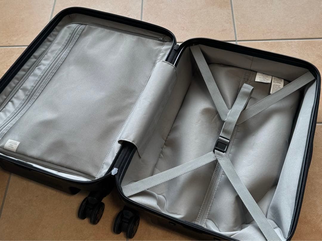 RI☆　【美品】無印良品　ハードキャリーケース　機内持込サイズ 36L