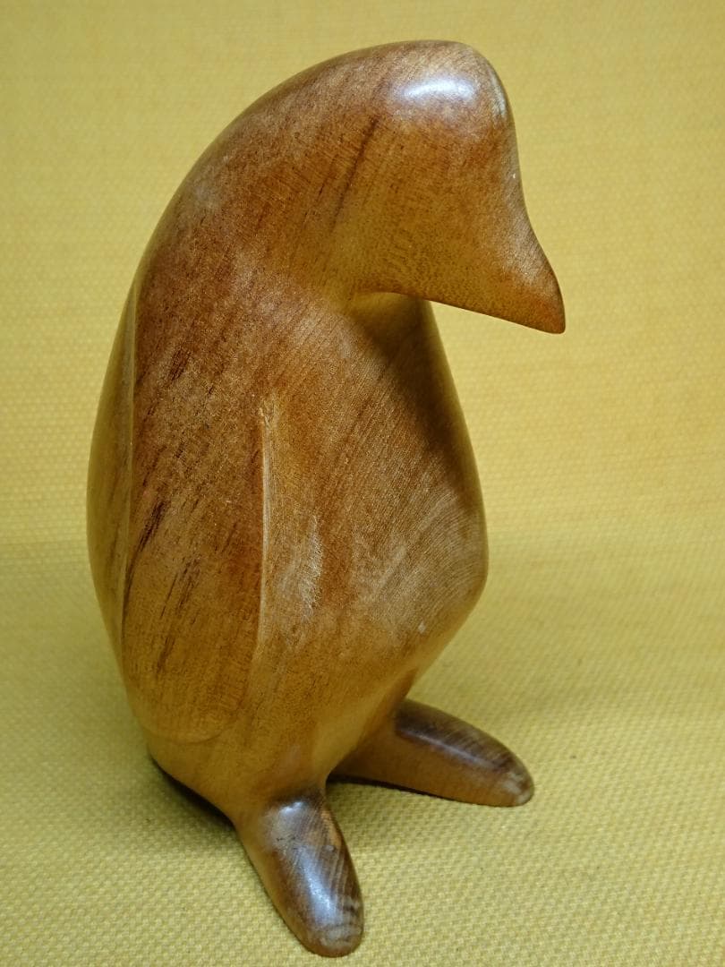 ペンギン　木彫　彫像　オブジェ　置物　インテリア　工芸品　美術品　A3329