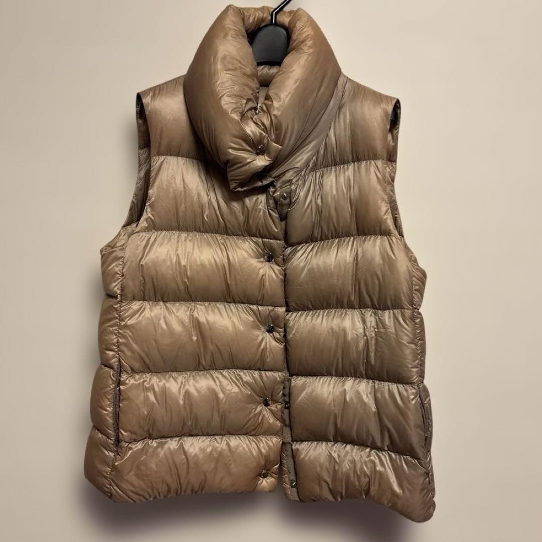 Shoko様モンクレール ダウンベスト ボリューム襟　ベージュ