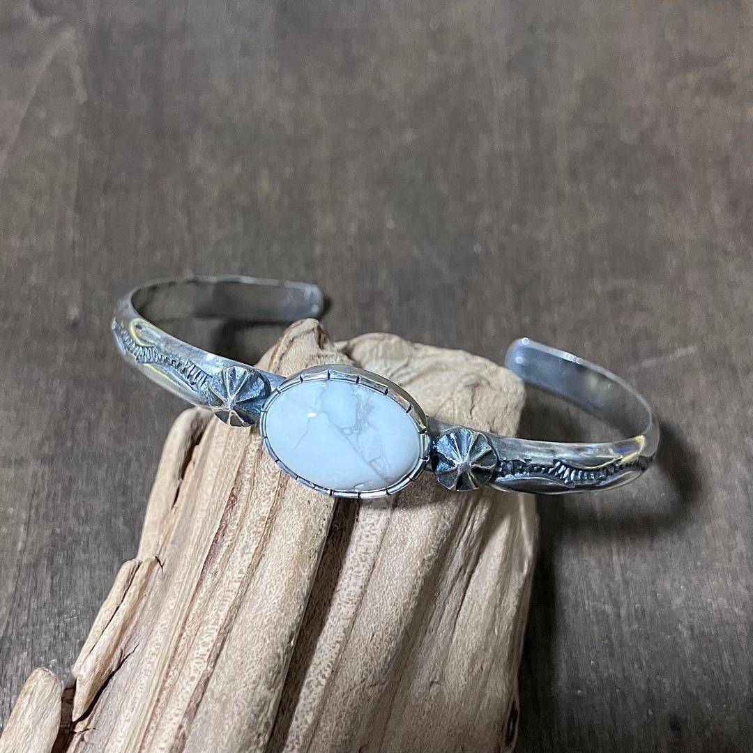 ピー様　オーダー確認ページ　ホワイトバッファロー　バングル　トップ