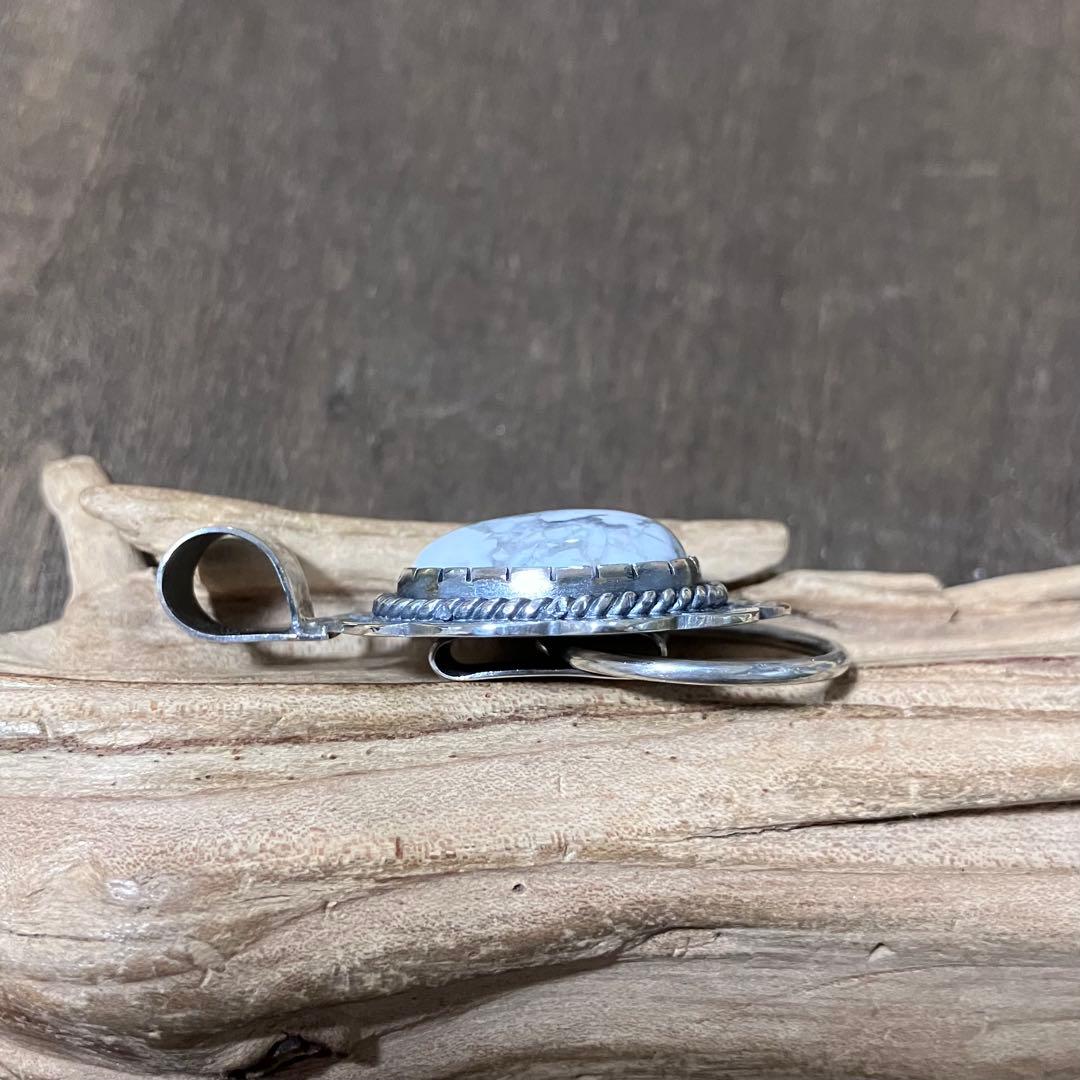 ピー様　オーダー確認ページ　ホワイトバッファロー　バングル　トップ