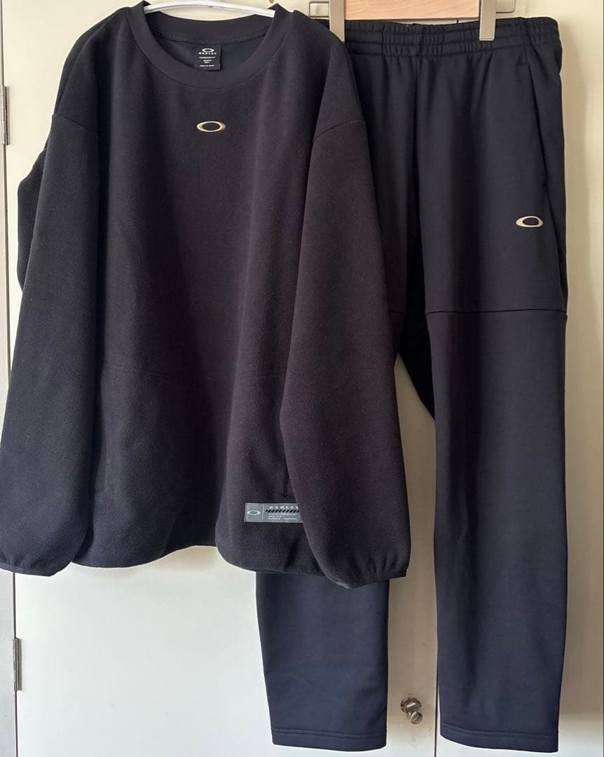 Oakley フリースジャージ上下2点セット☆生地厚め☆黒美品