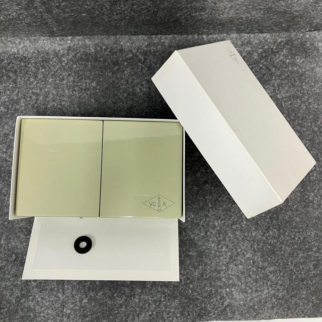 未使用☆ヴァン クリーフ&アーペル☆時計ケース☆ジュエリーケース☆ライトグリーン