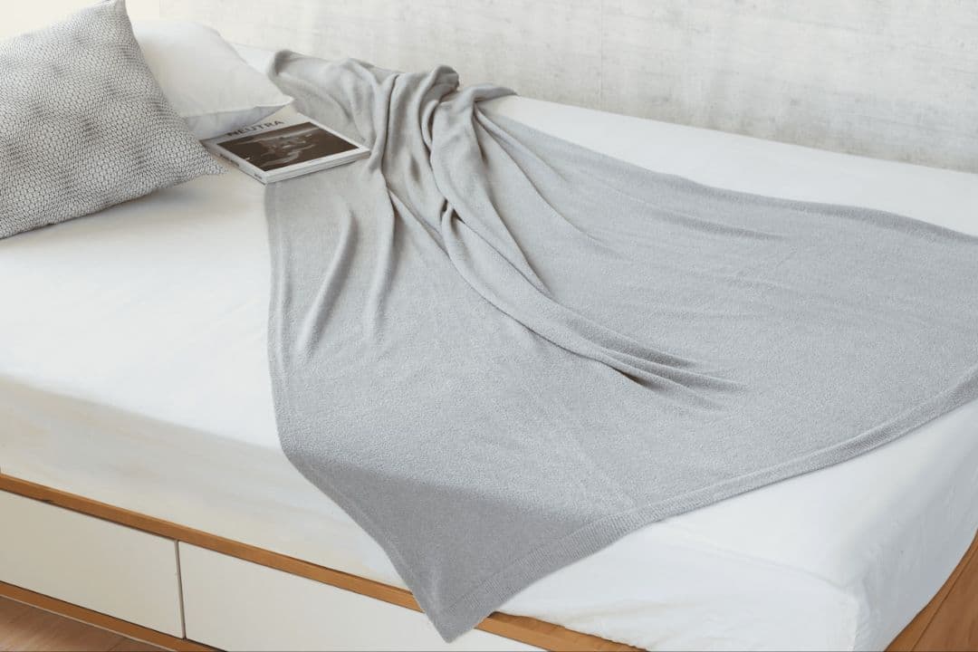 プウアボーテ　プレケット