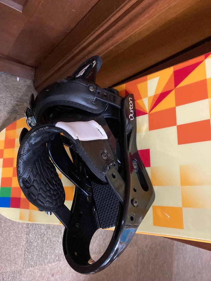 タモ【パンフ多数出品中‼️】 専用 BURTON スノーボード　ビンディングなし