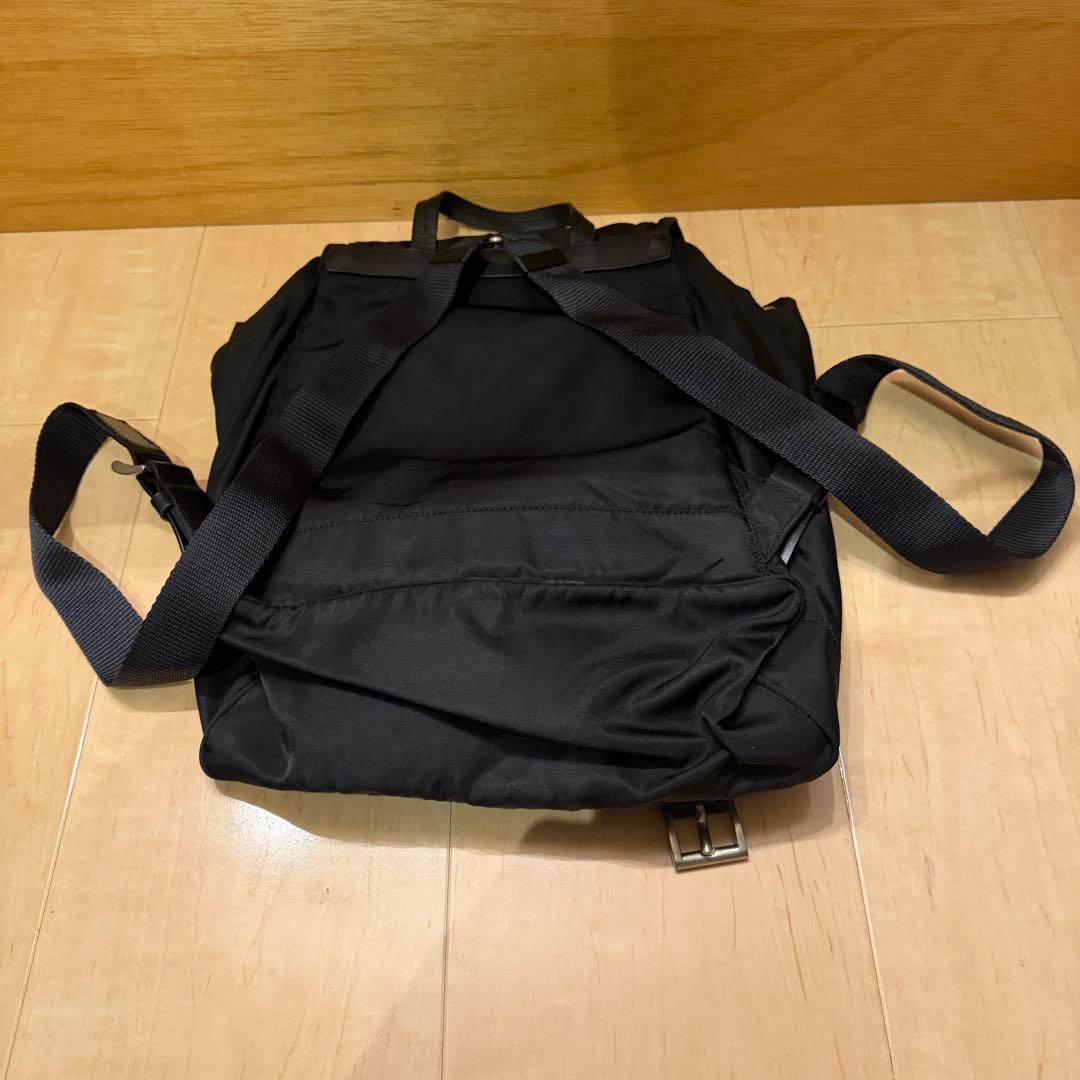 ブラック ナイロンリュック・バックパック　PRADA