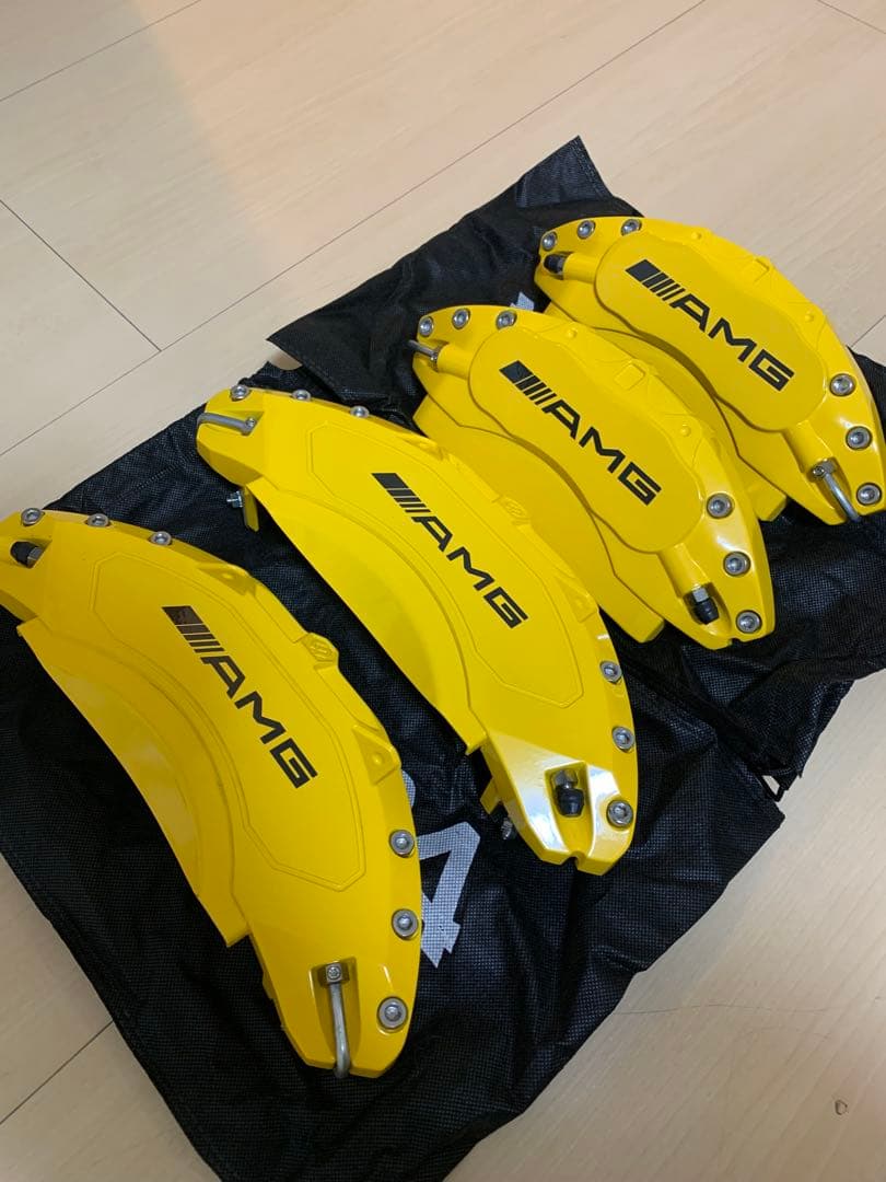 ベンツ　AMG キャリパーカバー　4個セット
