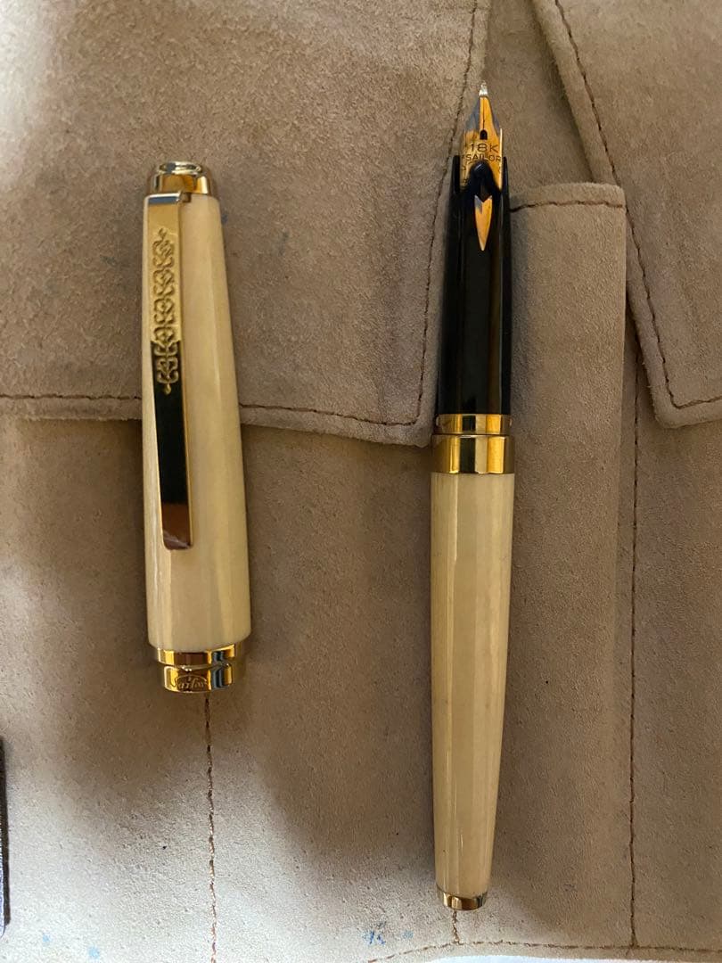 セーラー　銘木シリーズ　ホワイト軸　万年筆　希少