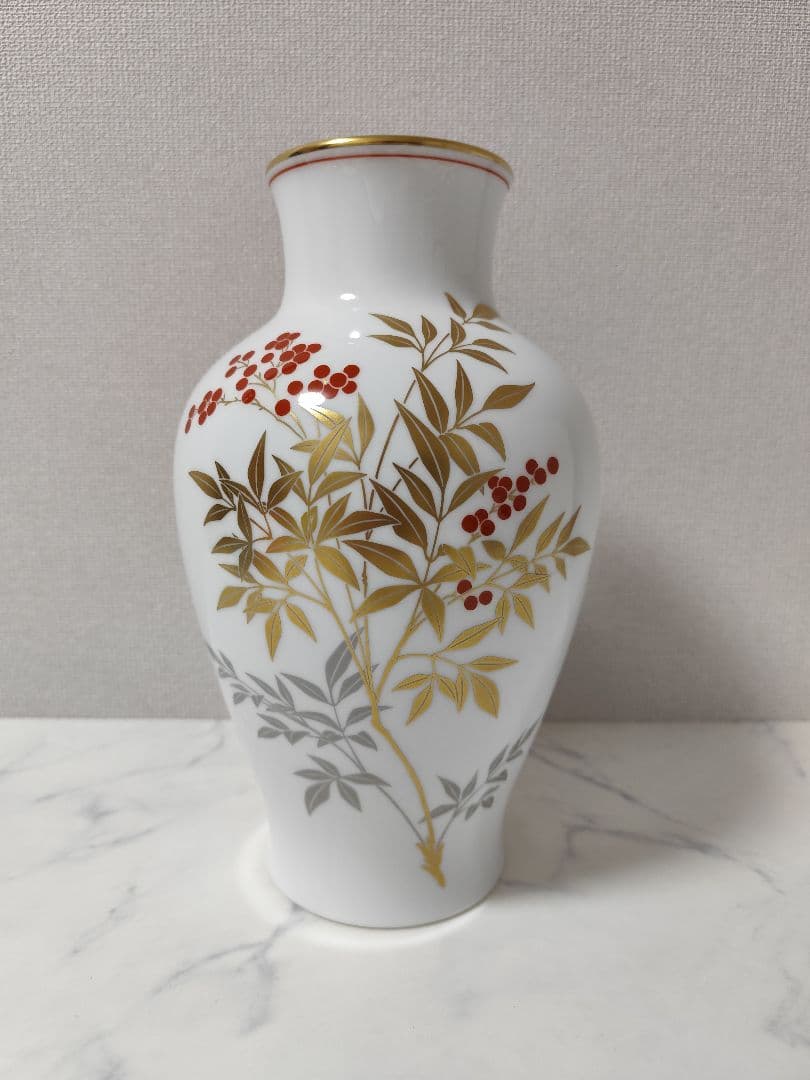 [希少] 大倉陶園 OKURA 花瓶 花器 南天 金彩 フラワーベース