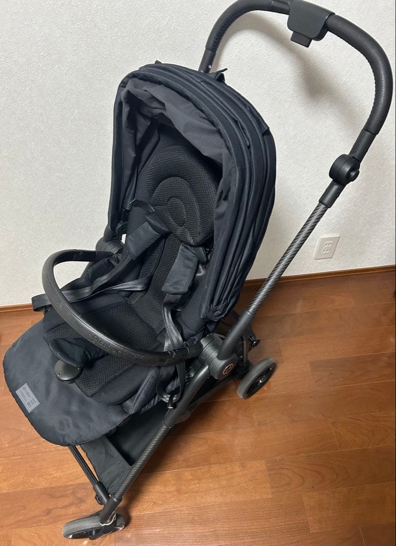 Cybex ベビーカー　メリオカーボン　ブラック