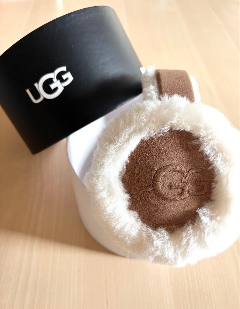 新品　UGG イヤーマフ チェスナット シープスキン