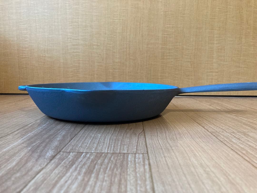 新品未使用　OIGEN 高級ライン 上等鍋　鉄　フライパン 24センチ　南部鉄器