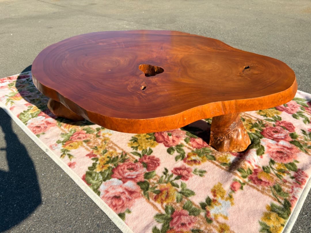 天然木　ローテーブル　センターテーブル　一枚板　無垢材　座卓　瘤脚