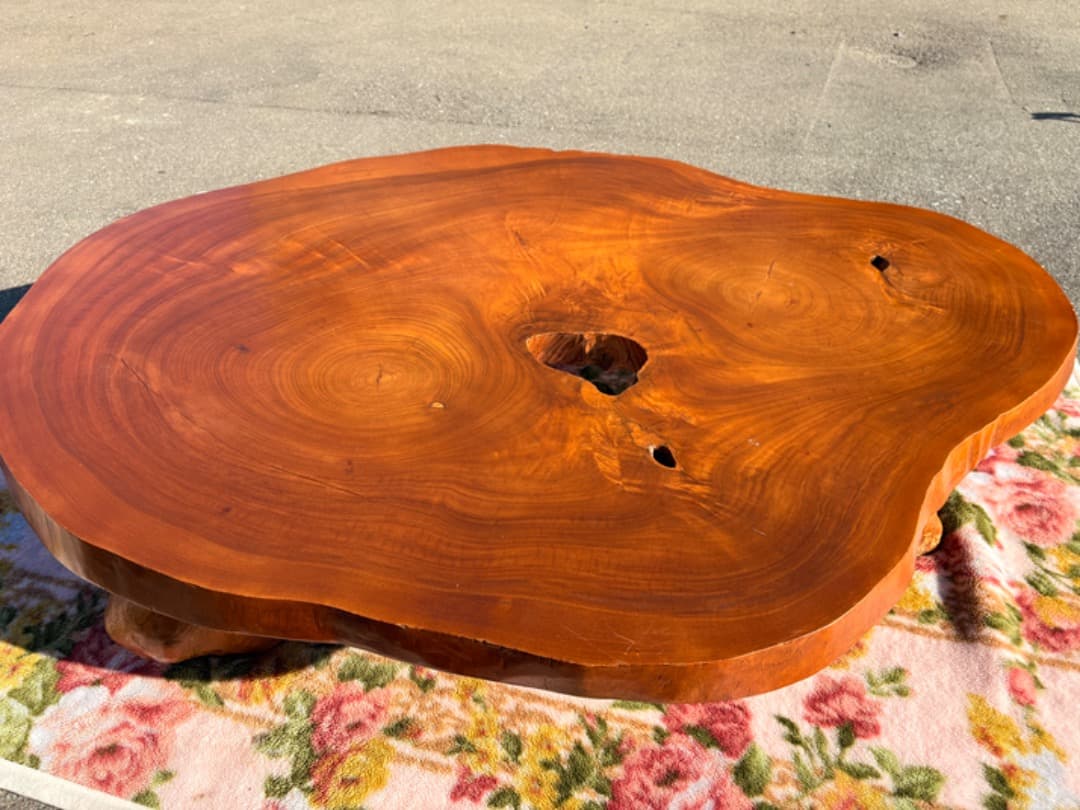 天然木　ローテーブル　センターテーブル　一枚板　無垢材　座卓　瘤脚