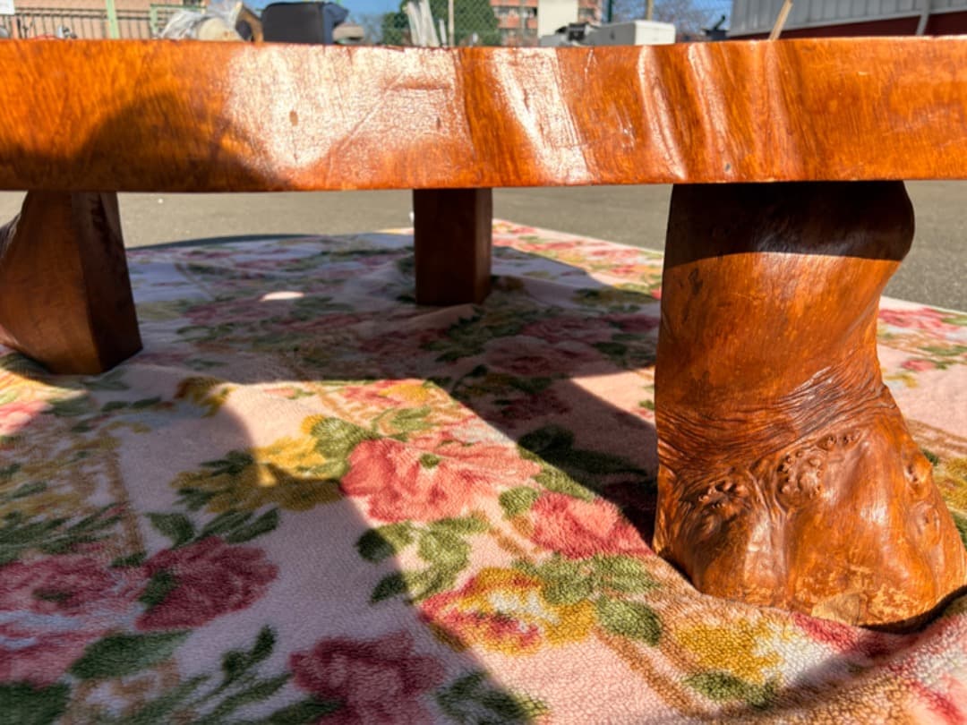 天然木　ローテーブル　センターテーブル　一枚板　無垢材　座卓　瘤脚