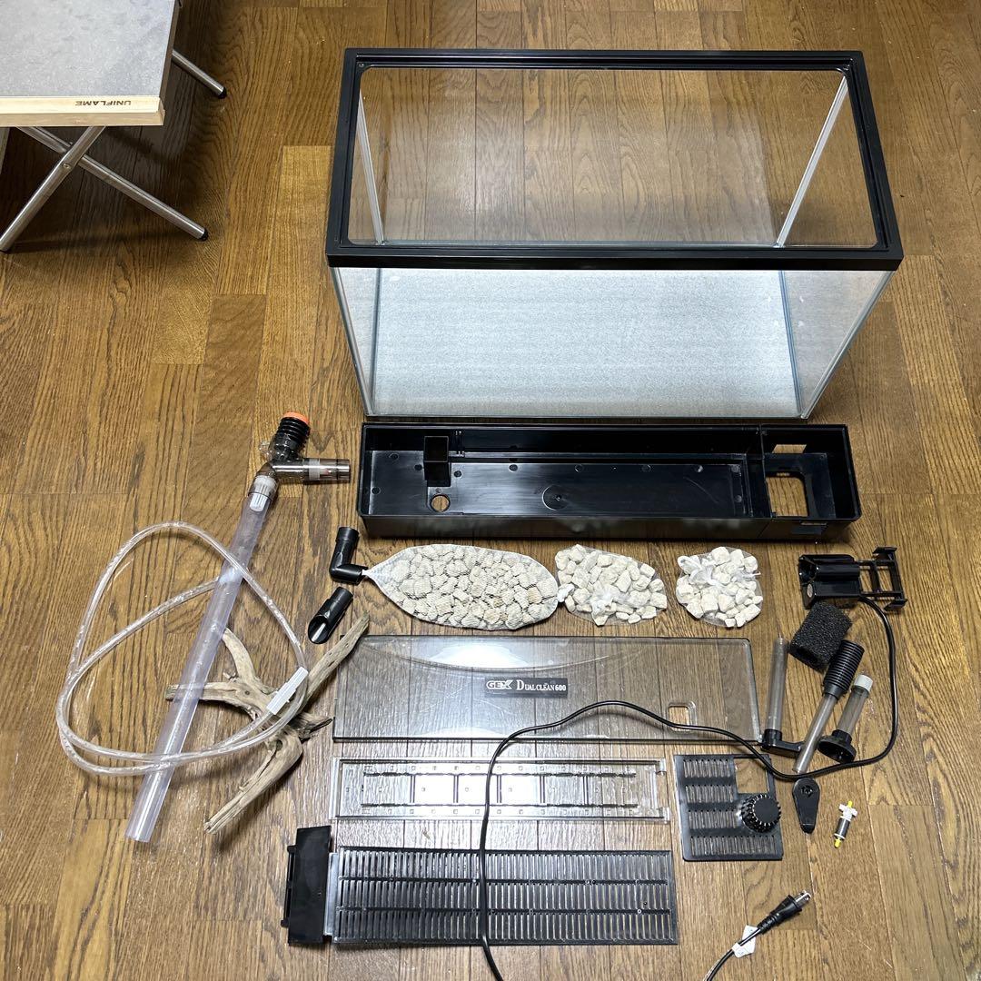 【大阪 近畿 直接取引 引き取り限定】美品 GEX 60cm水槽 水槽台セット