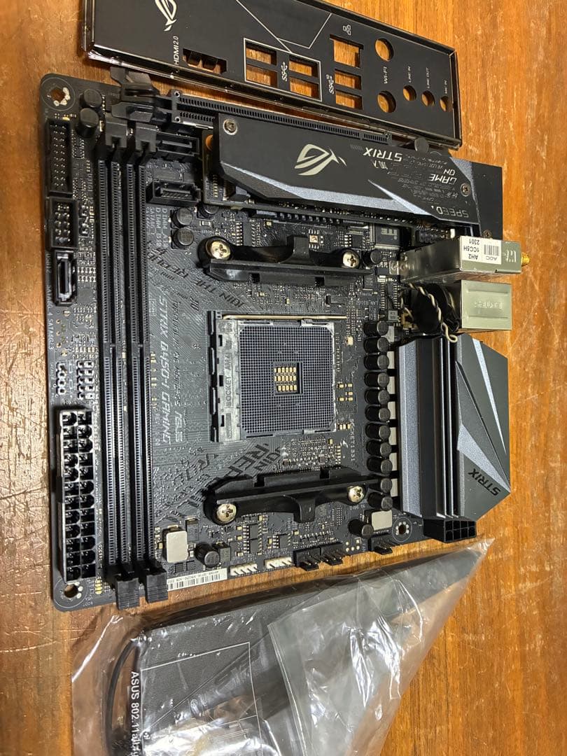 ASUS ROG STRIX B450-I GAMING WiFiマザボ　難有