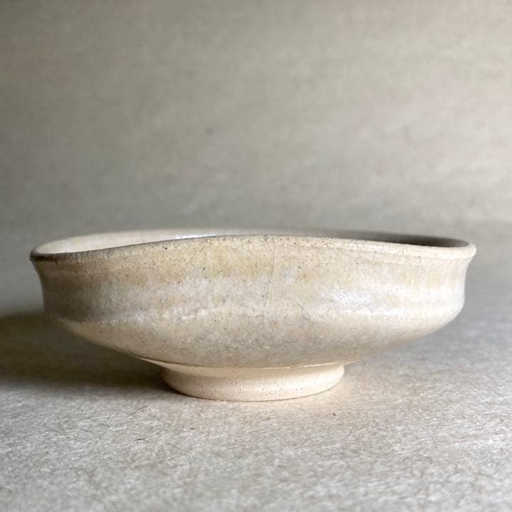 唐津山瀬馬盥沓形ぐい呑　唐津焼　ぐい呑　焼き物　陶器　酒器　陶芸