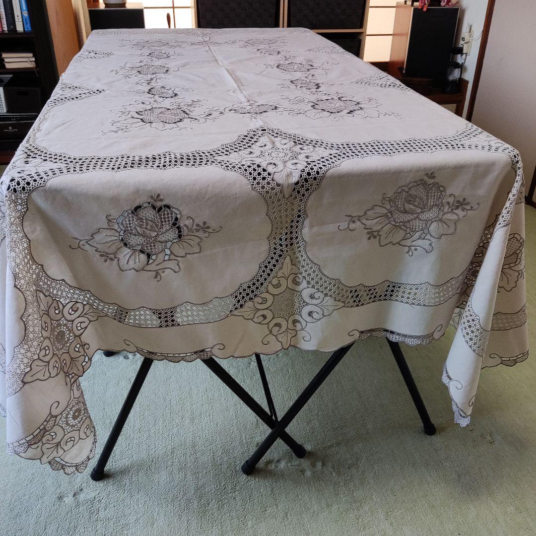 ⑪ テーブルクロス　ヴィンテージ　大判