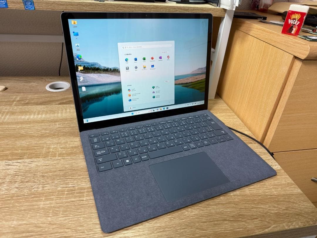 新品未使用品近い　Surface Laptop 4 Office付き