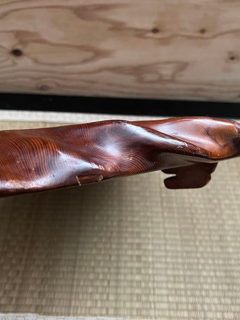 屋久杉　天然木 一枚板の装飾テーブル 脚付 花台 フラワースタンド