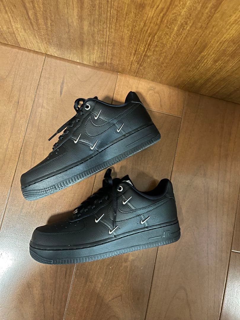 ナイキ エア フォース 1 ’07 LX
