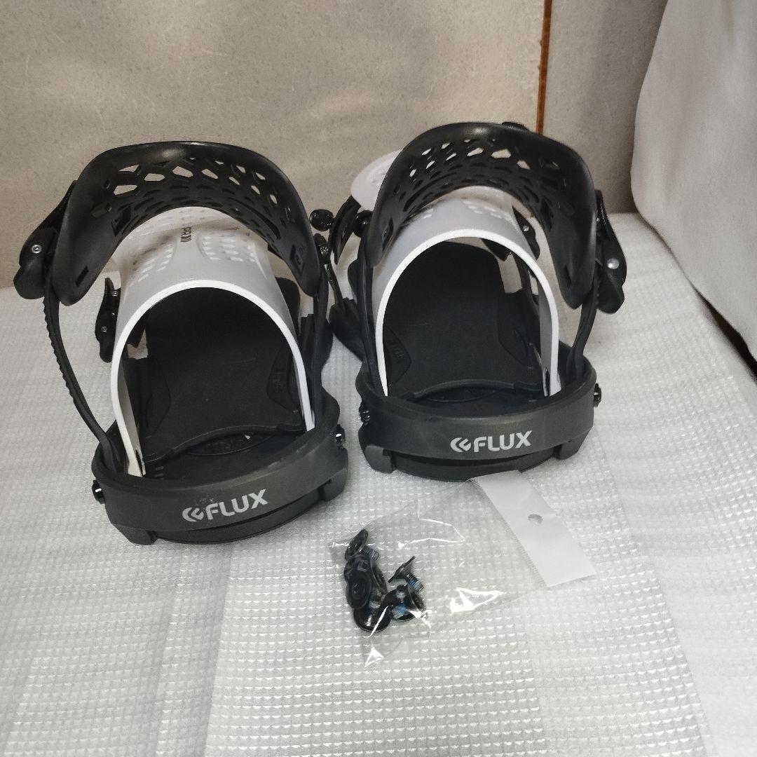 FLUX PR ビンディング Mサイズ ホワイト/ブラック　美品