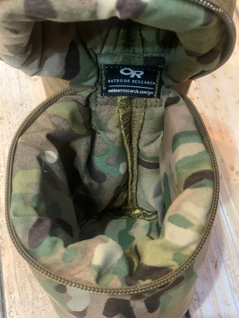 アウトドアリサーチ　WaterBottleParka　マルチカム