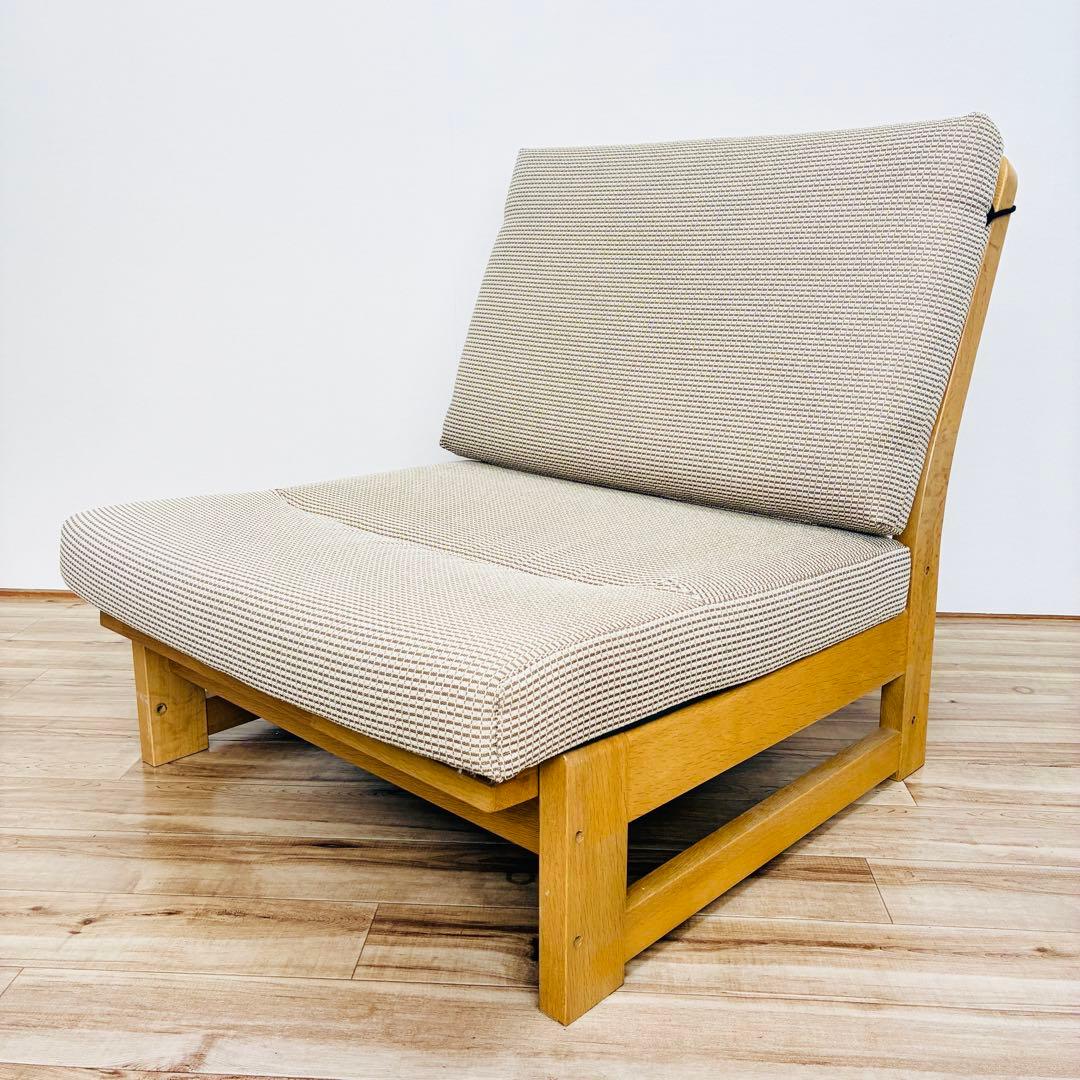 希少　ibata　イバタインテリア　一人掛け　ソファ　木製　マガジンラック付き