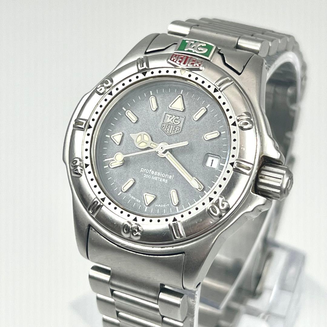 美品✨　タグホイヤー　WF1411プロフェッショナル ブラック　腕時計　クォーツ