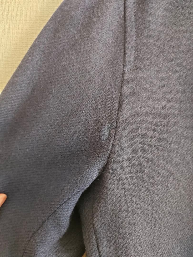 アクアスキュータム　高級ステンカラーコート　ネイビー