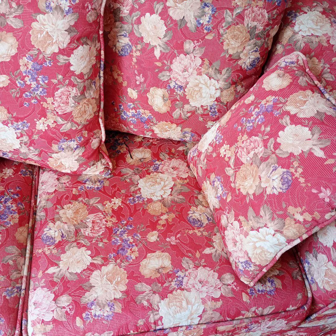 姫系チェアー【クッション大３．小1