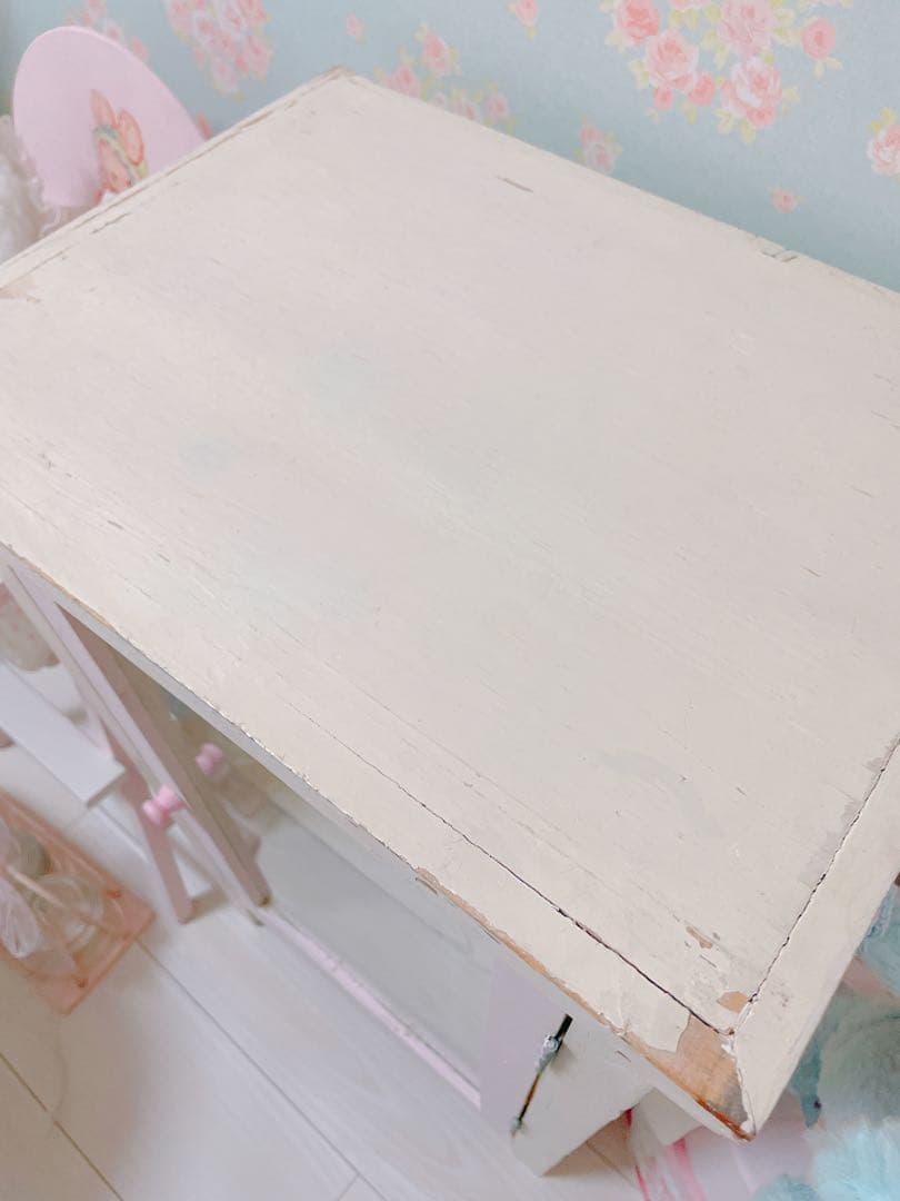 ヴィンテージ キャビネット ホワイト×ピンク