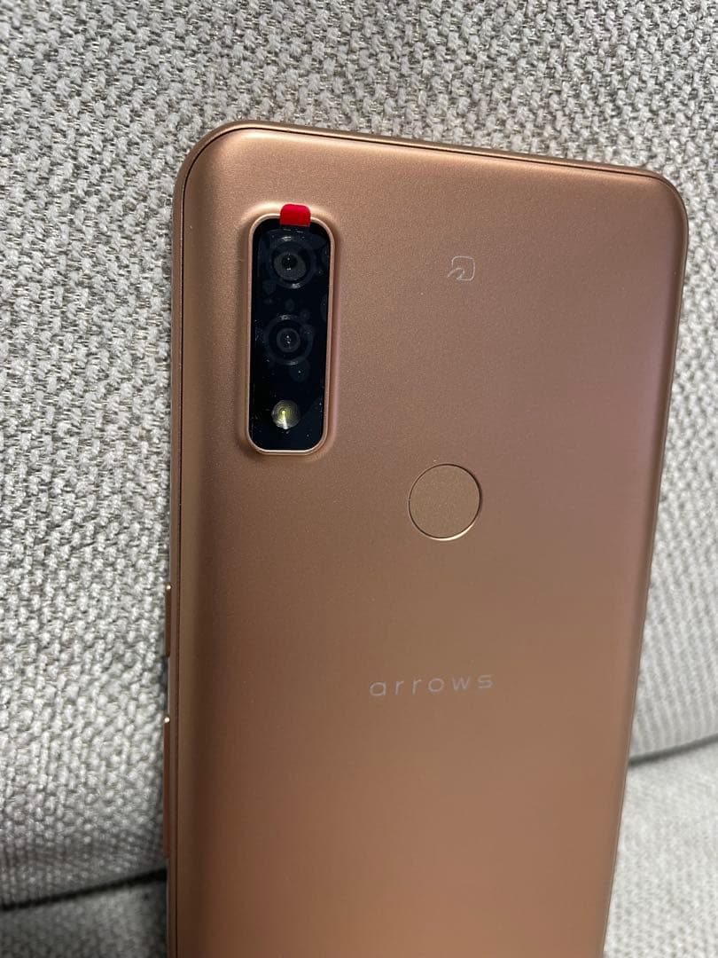 arrows We 64GB ローズゴールド FCG01 au SIMフリー