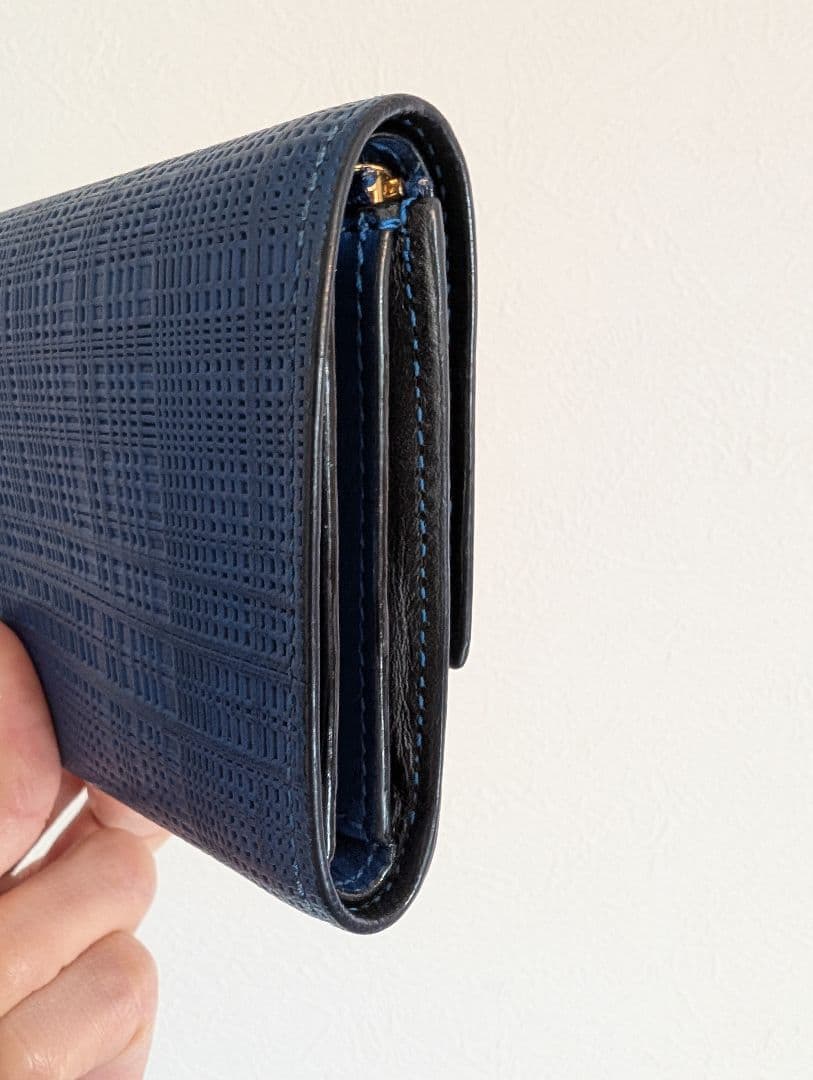 三つ折り財布　LOEWE