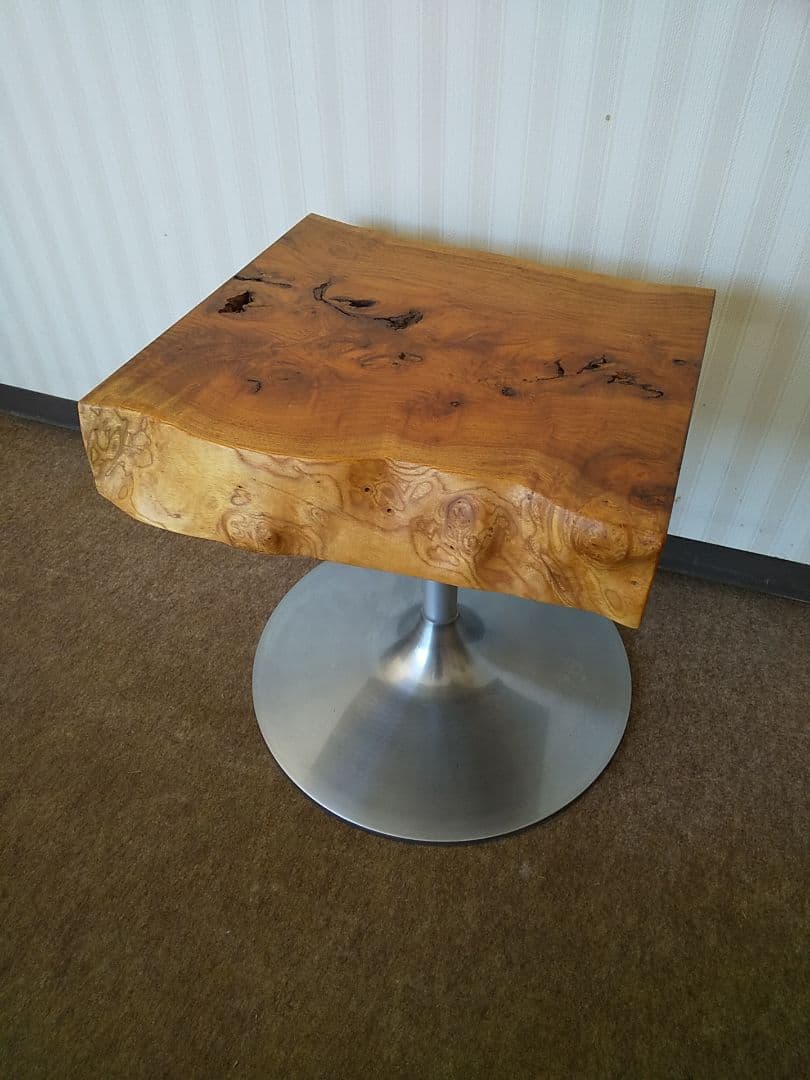 けやき（欅）無垢材・回転椅子　逸品です。