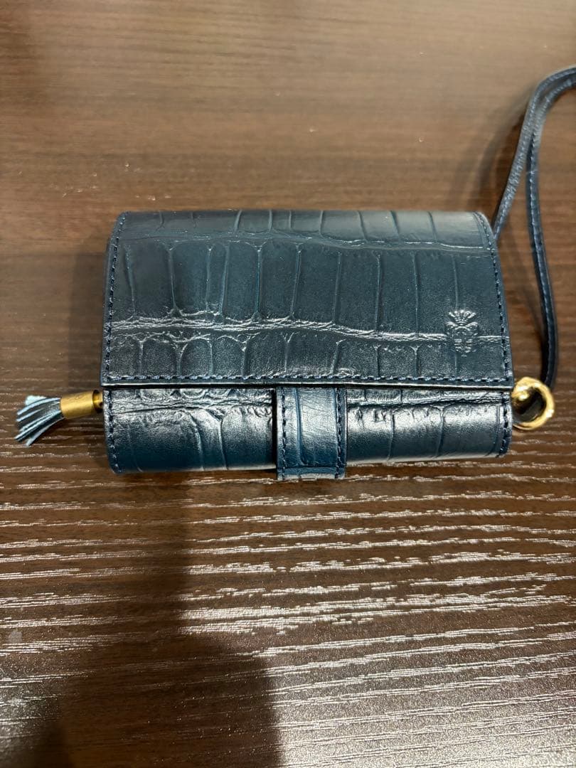 フェリージ　財布　三つ折り