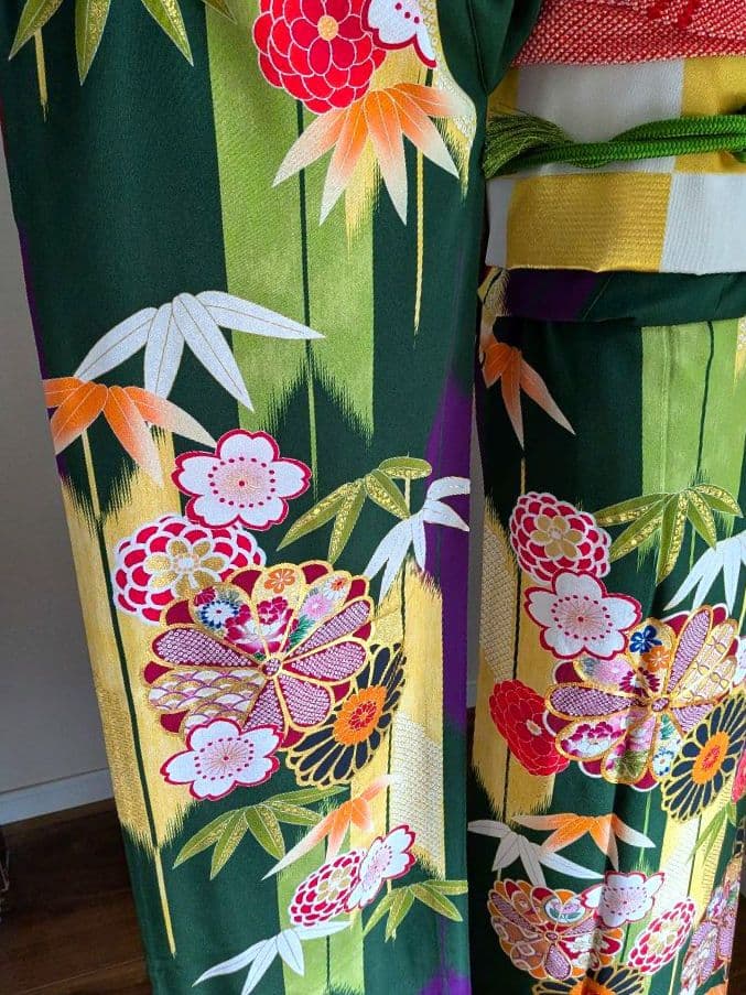 振袖　ほぼ未使用　金駒刺繍　トール　L寸