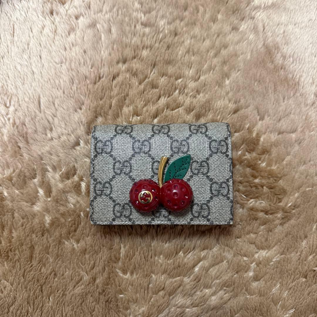 GUCCI 二つ折り財布 さくらんぼ チェリー