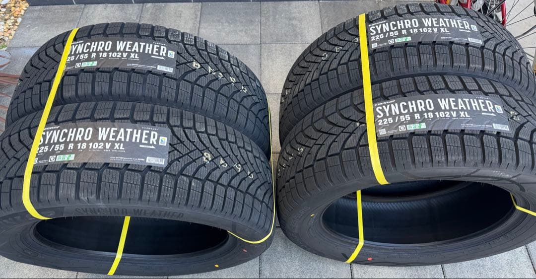 シンクロウェザー225/55 R 18 102 V XL 4本セット