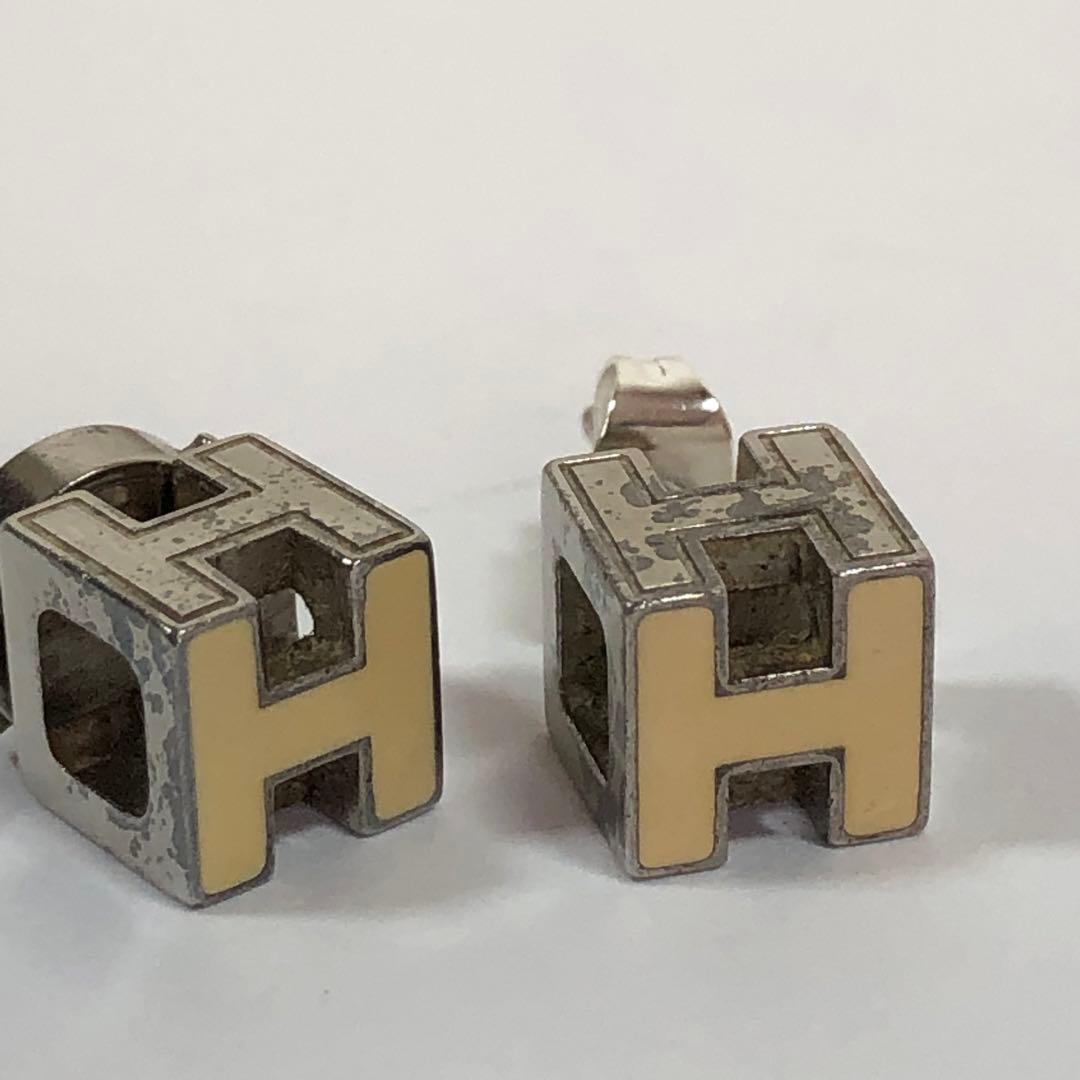 HERMES エルメス Hキューブ ピアス ベージュ カージュ ド アッシュ