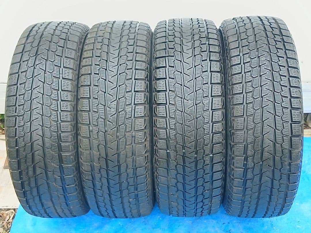225/60R17　メーカーYOKOHAMA　製造年2019年　4本セット
