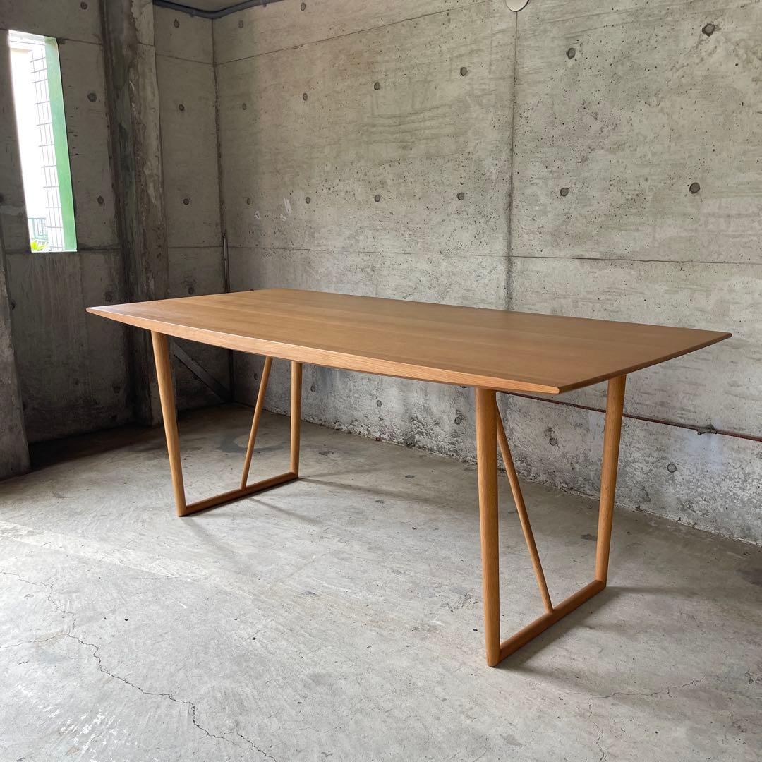 ACTUS 日進木工 フォルムス Forms ダイニングテーブル　無垢材