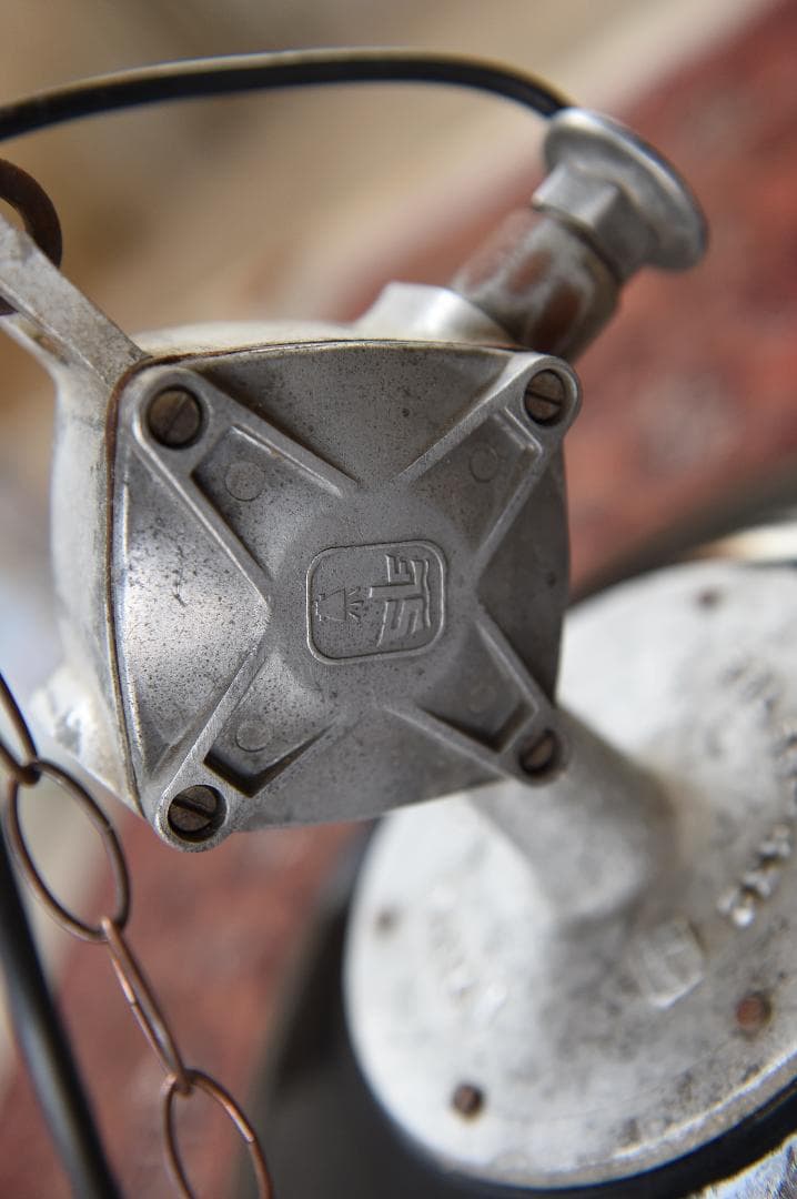 インダストリアル 4灯吊り下げランプシェード/ 工業系ヴィンテージ 4