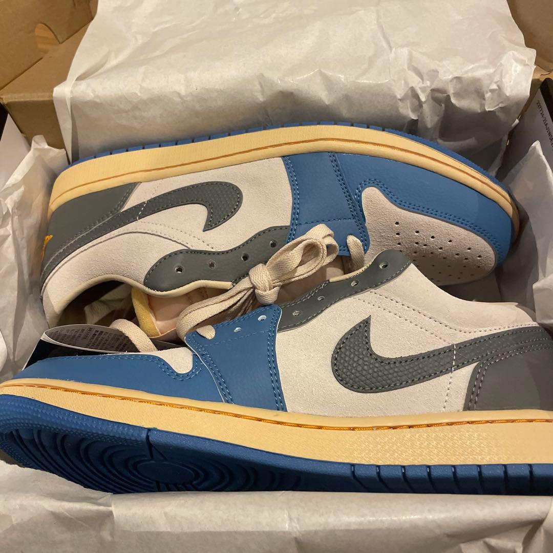 靴 Nike Air Jordan 1 Low SE Tokyo96