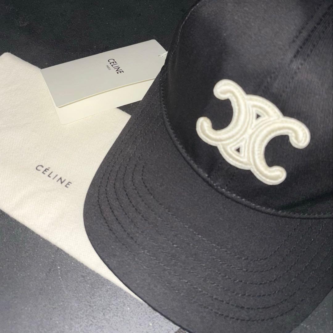 〝値下げ可能〟〝1月中のみ〟セリーヌ　トリオンフ　ベースボールキャップ