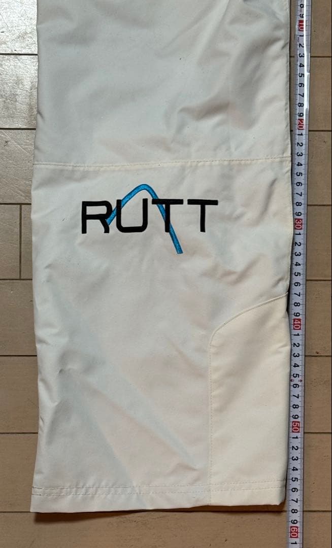 RUTT MOGUL スキーウエアパンツ新品未使用